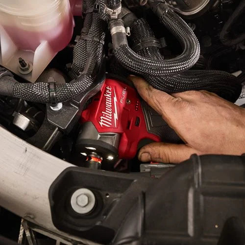 M12 FUEL ⅜″ Sub-Compact Impact Wrench | M12 FSCIWF38 | Kit