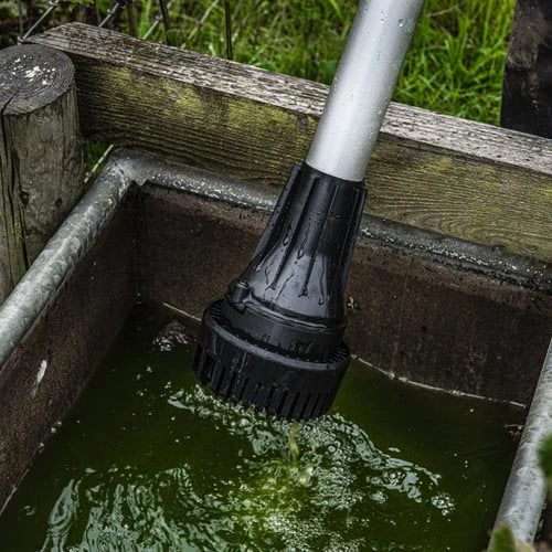 M18 HYDROPASS brushless stick water pump being used. 