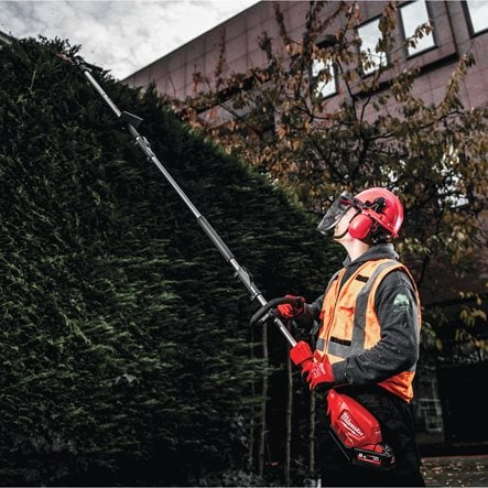 M18 FUEL Outdoor Power Head with QUIK-LOK hedge trimmer attachment